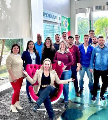 Treinamento de equipe — Tecnovidro